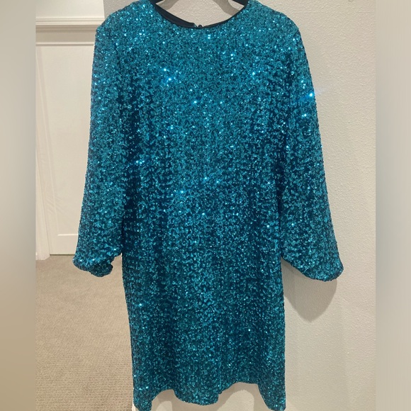 Hunter Bell Blue Sequin Shift Dress size 8 - Picture 4 of 9